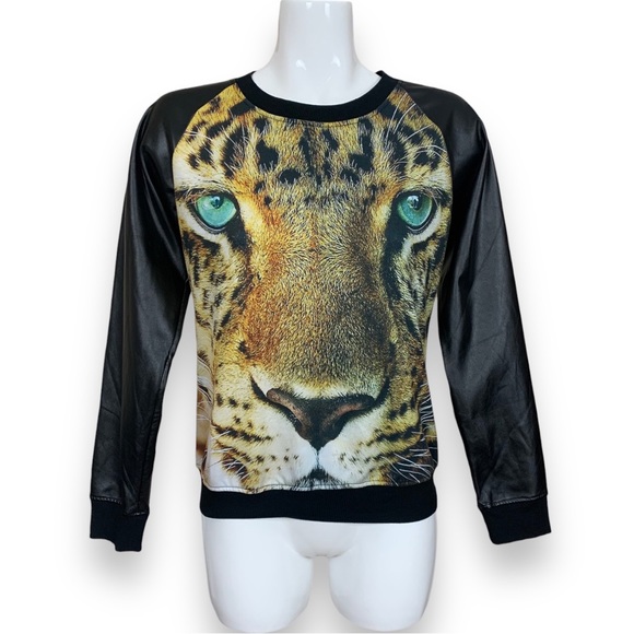 Soho Babe Leopard Face Crew Neck Sweatshirt with Faux Leather Sleeves Large - Picture 1 of 10